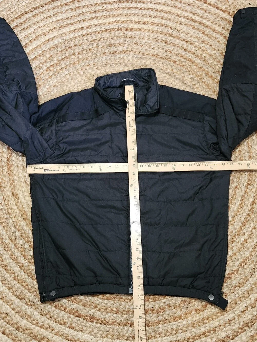 The North Face Quilted Molle PAL Zip Jacket Mens M Black Utility Zip Side Raglan